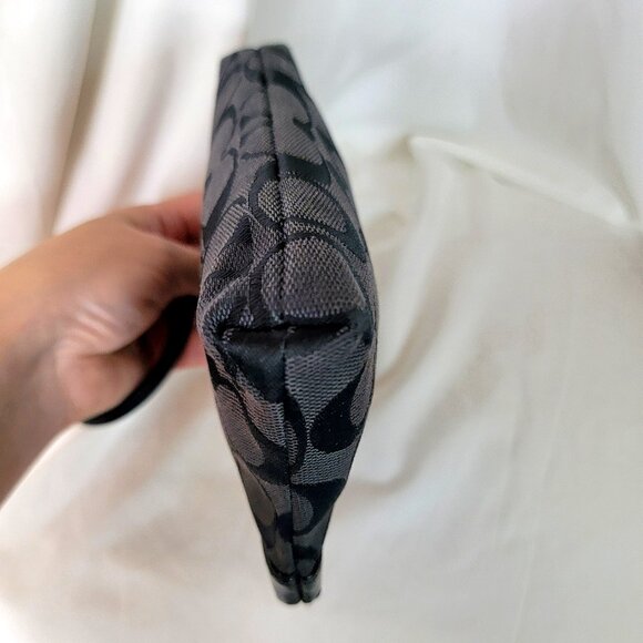 Coach Signature Black Zip Wristlet NWOT, Retails: $230 - Picture 6 of 8